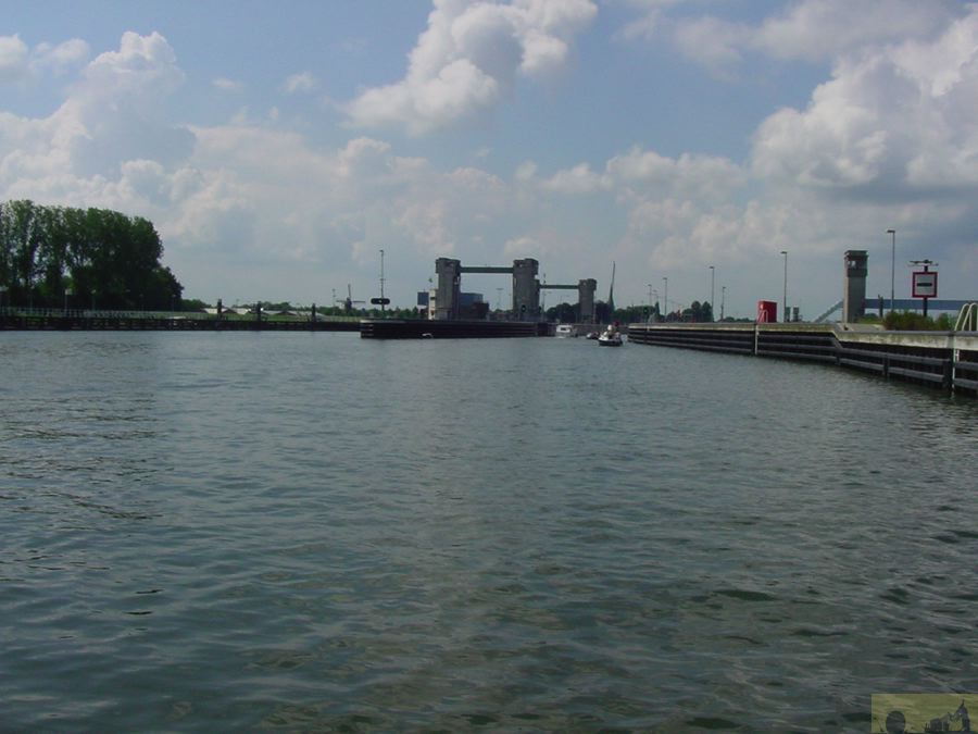 dsc00008.jpg